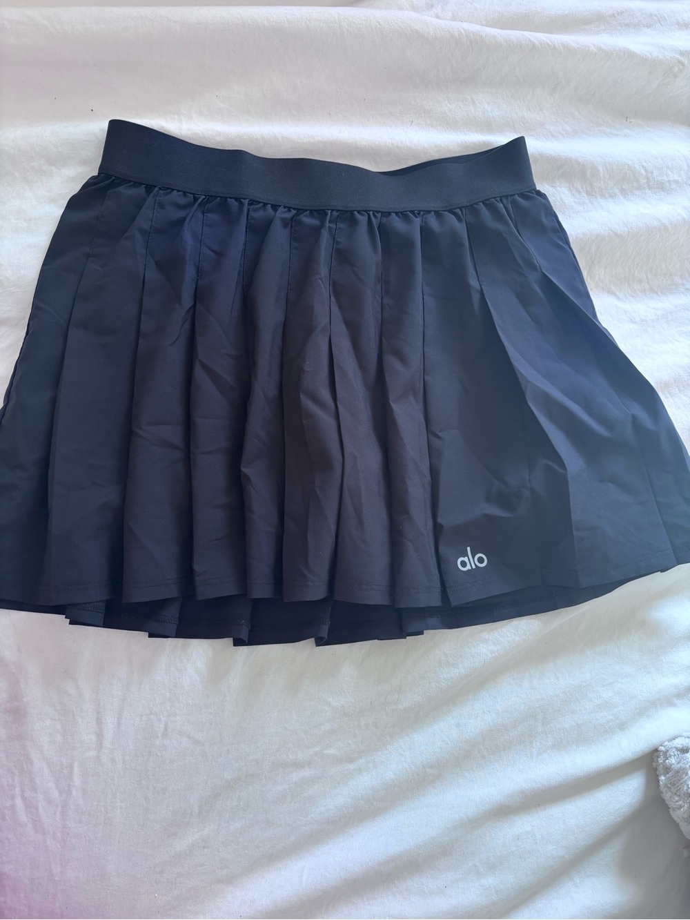 ALO Yoga Black Pleated Skater Skirt - Picture 2 of 5